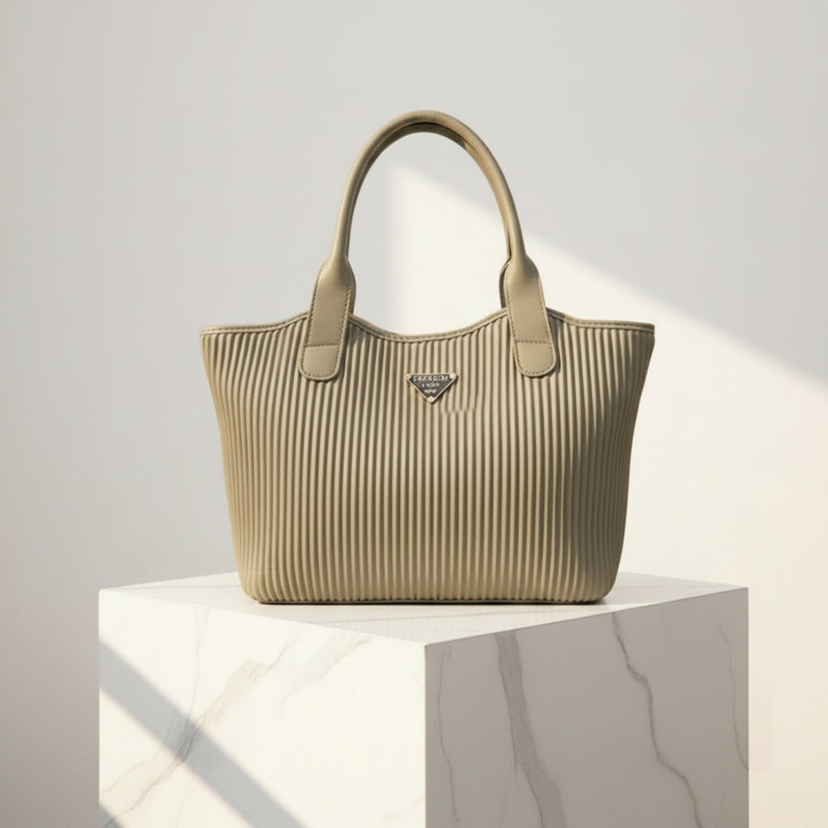 Ribbed Texture Handbag