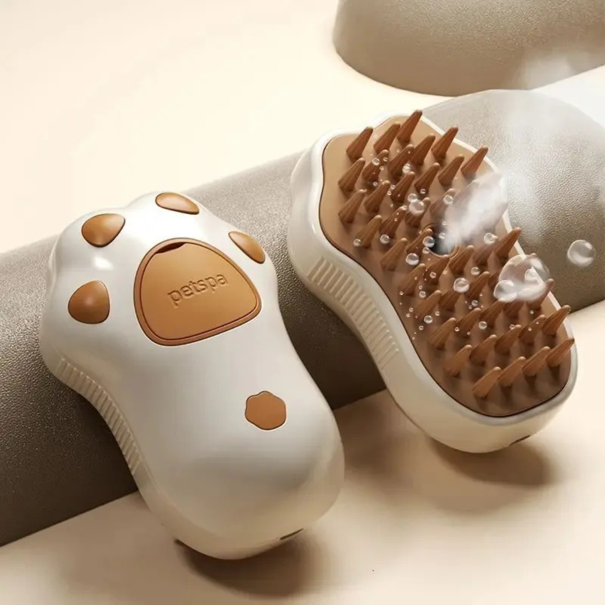 Spray Comb Brush