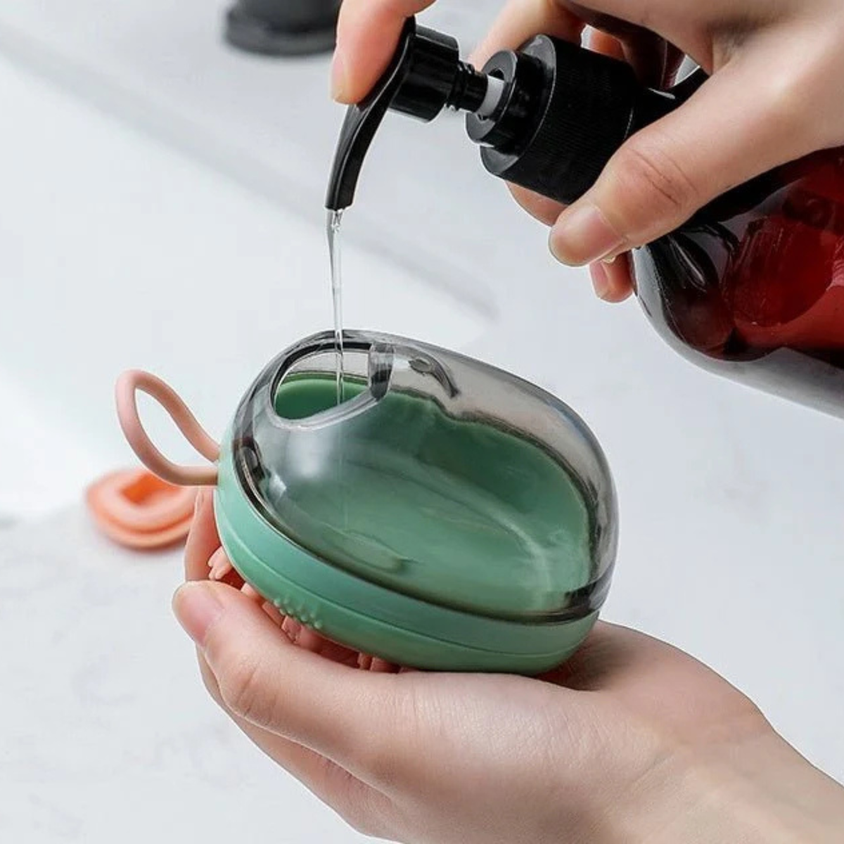 2 In 1 Bathing Massage