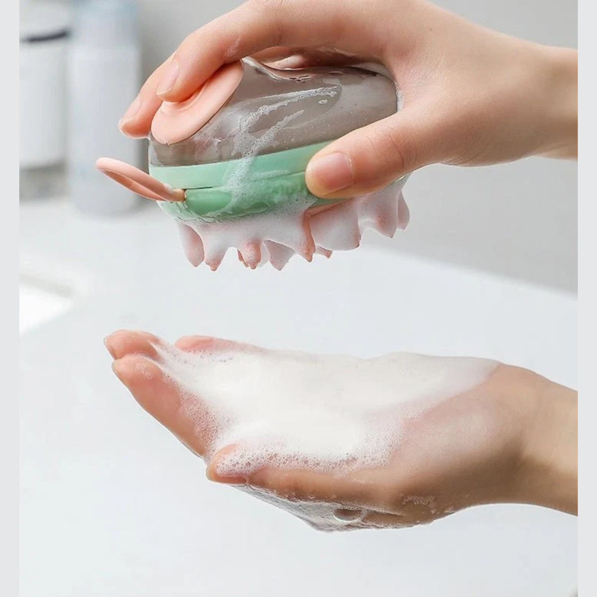 2 In 1 Bathing Massage